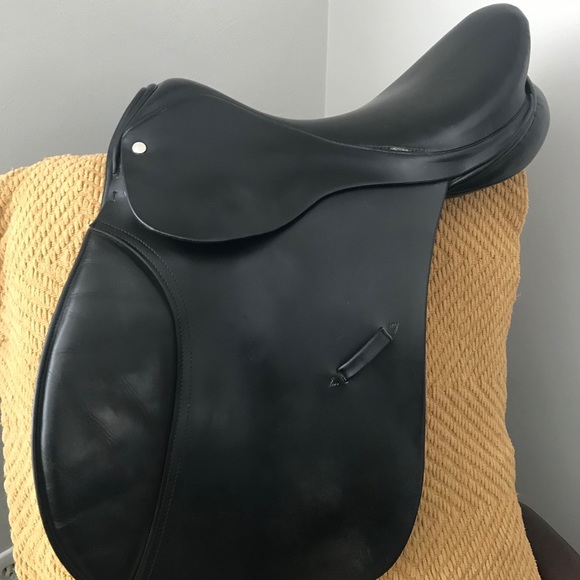 Northrun Ashland all purpose saddle - Picture 2 of 6